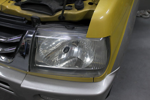 headlight05.jpg