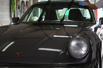 Porsche-930_04.jpg