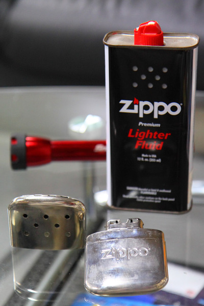 zippo03.jpg