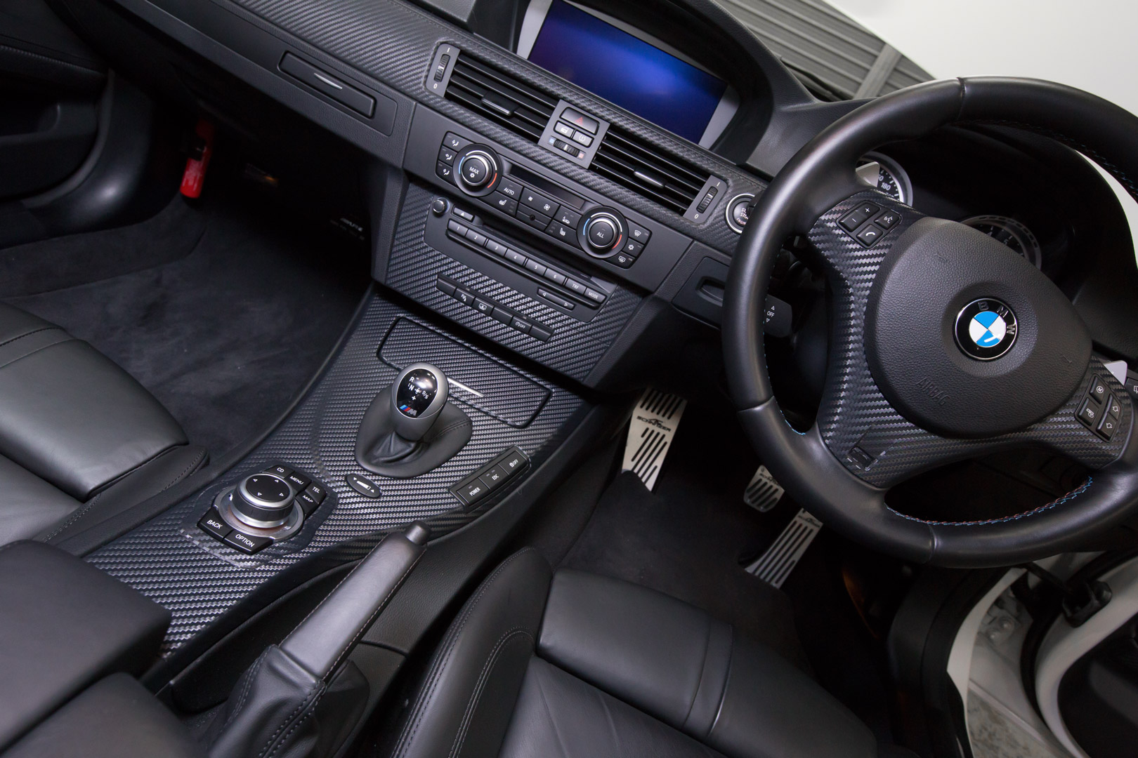 BMW　M3　内装パーツ　カーボンラッピング