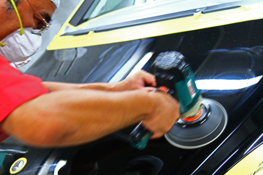 車磨き 塗装研磨と防塵マスク 福岡市博多区のガラスコーティング専門店 スプレンダー